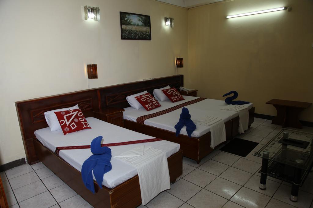 Brighten Hotel Colombo Luaran gambar