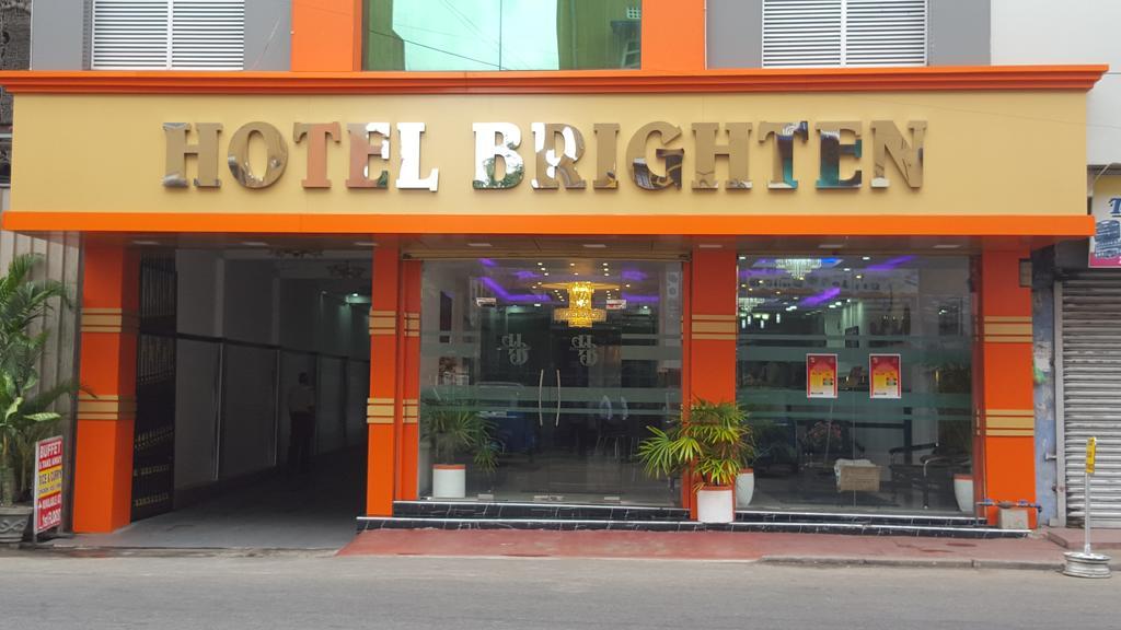 Brighten Hotel Colombo Luaran gambar