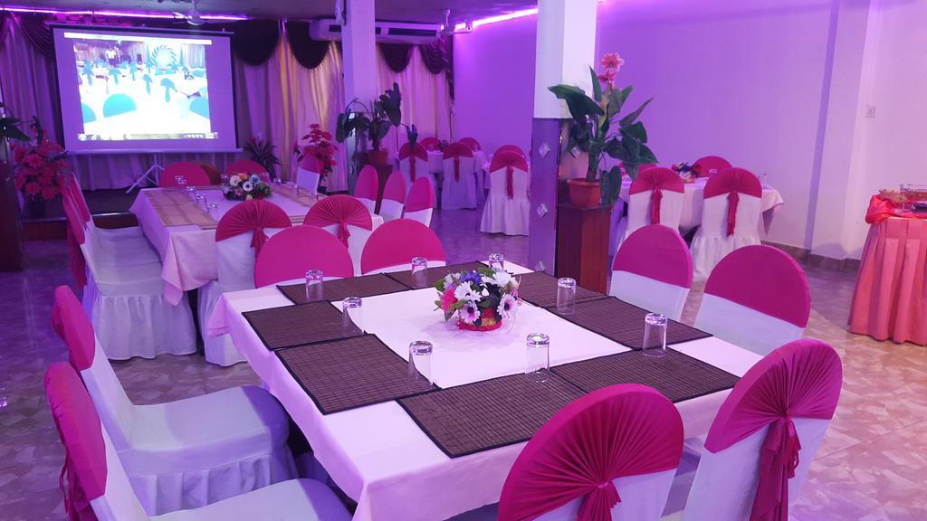 Brighten Hotel Colombo Luaran gambar