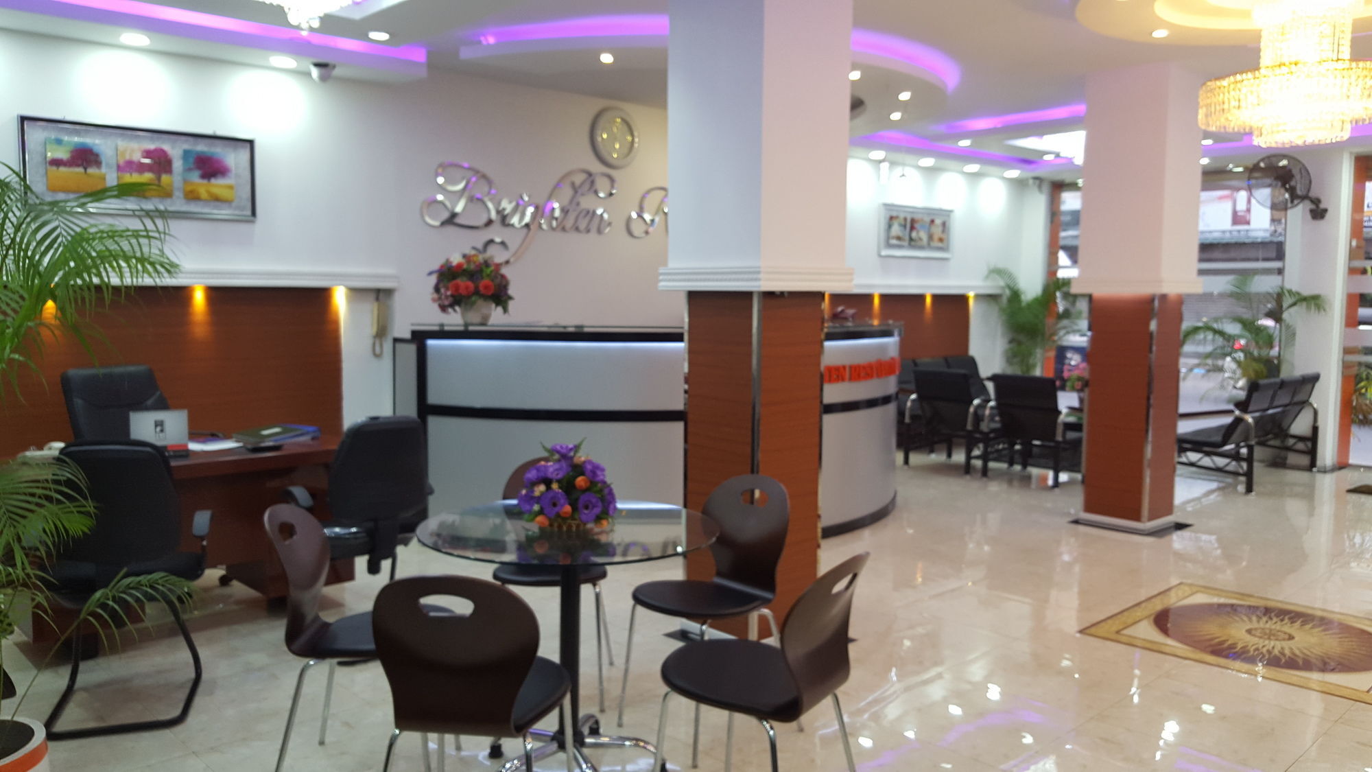 Brighten Hotel Colombo Luaran gambar