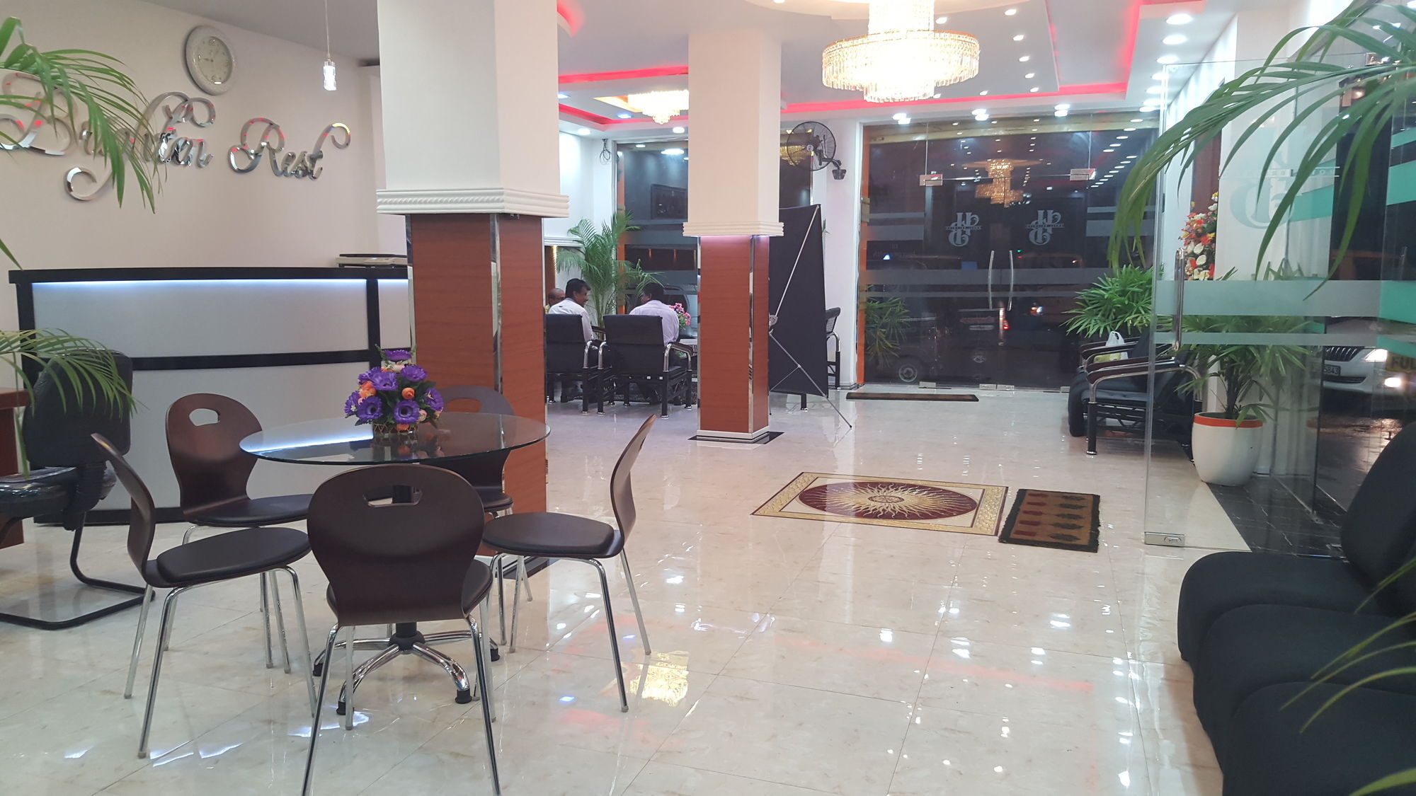 Brighten Hotel Colombo Luaran gambar
